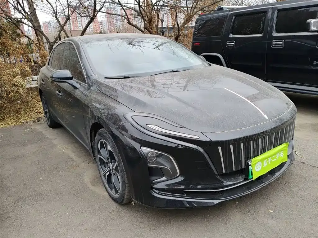 Hongqi E-QM5 2024 из CN, фото 4