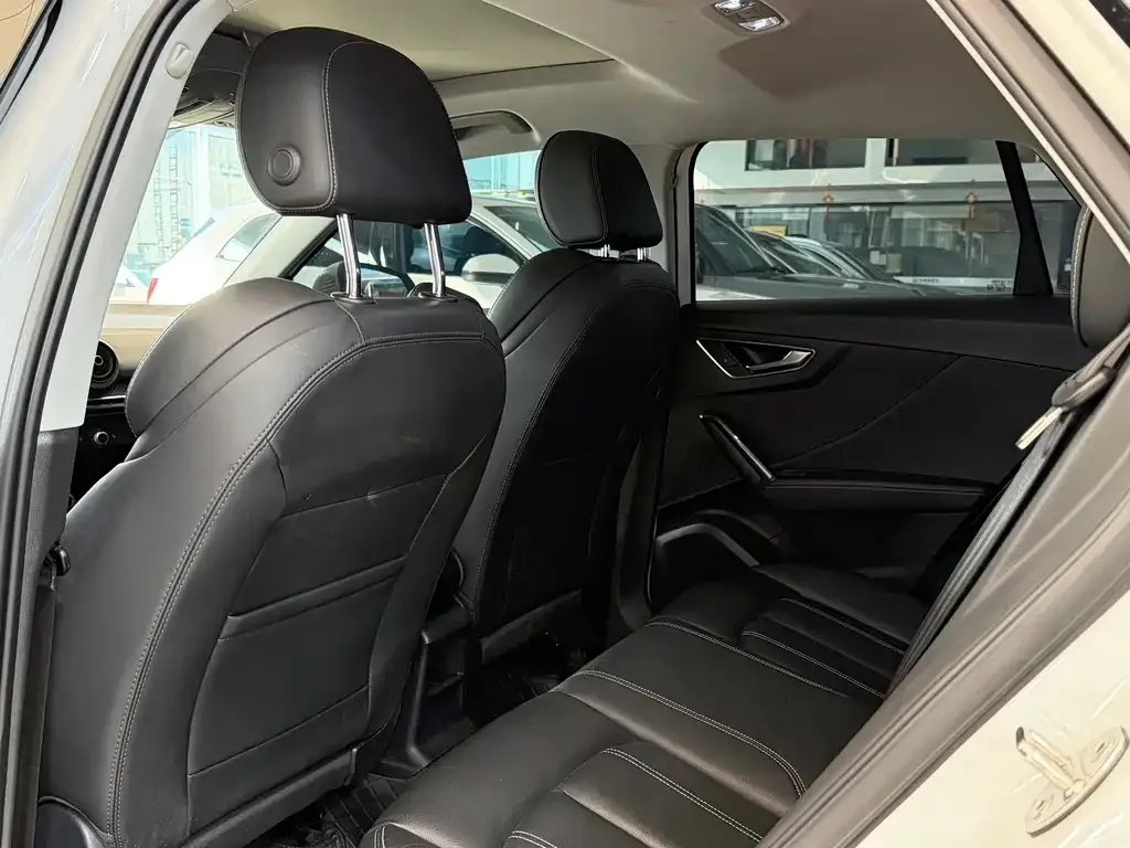 Audi Q2L 2022 из CN, фото 5