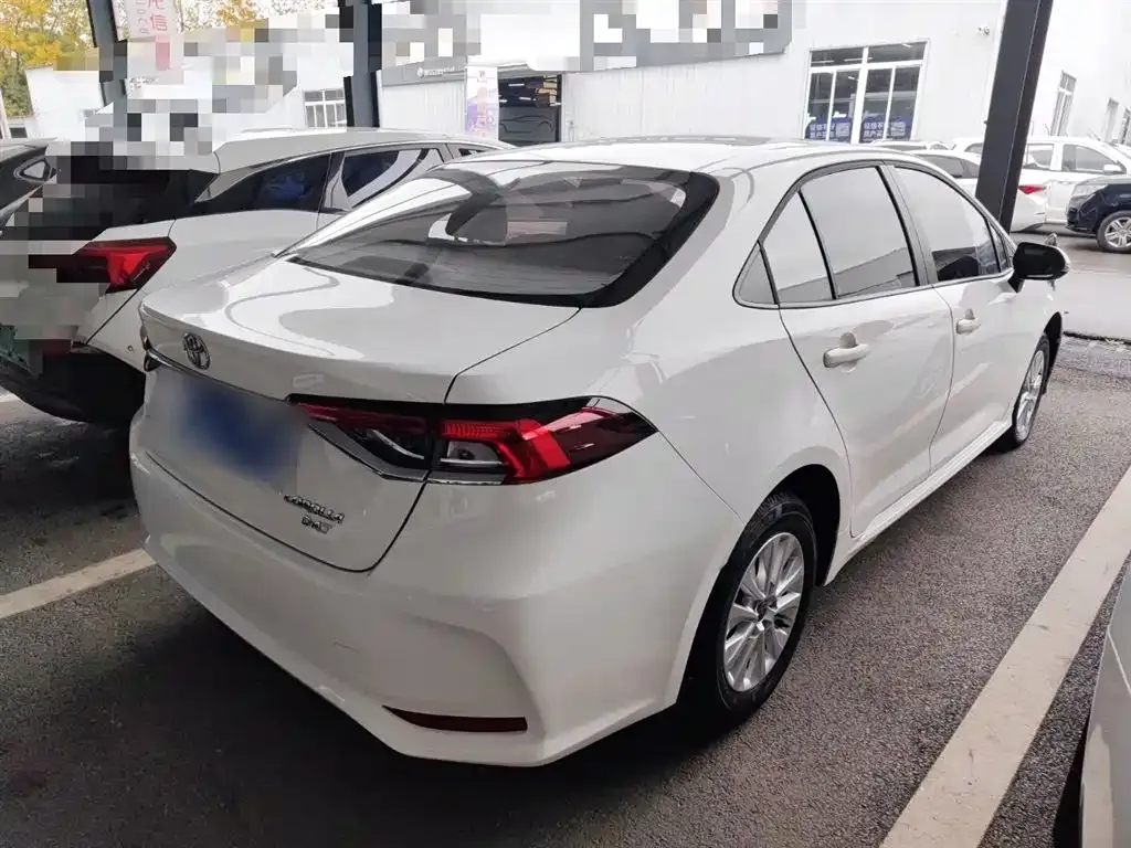 Toyota Corolla 2024 из CN, фото 7