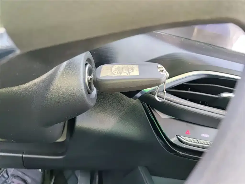 Buick Verano 2025 из CN, фото 9
