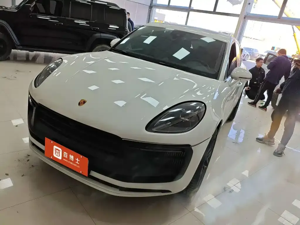Porsche Macan 2023 из CN, фото 1