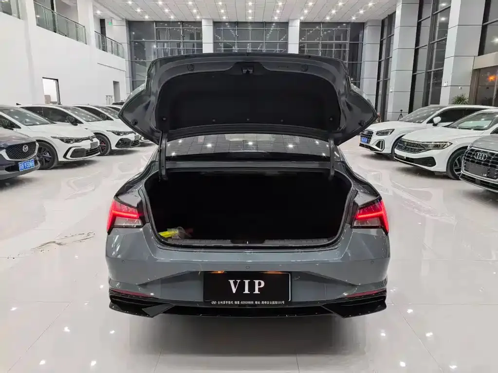 Hyundai Elantra 2022 из CN, фото 8