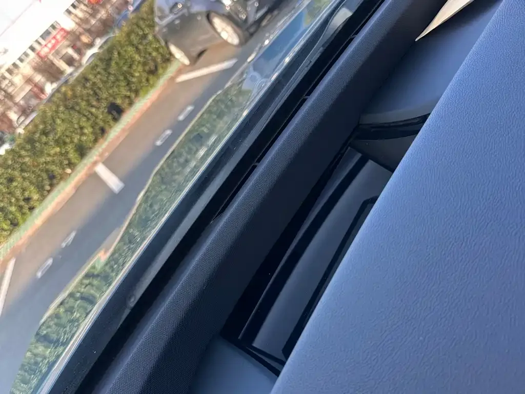 BMW iX 2023 из CN, фото 6