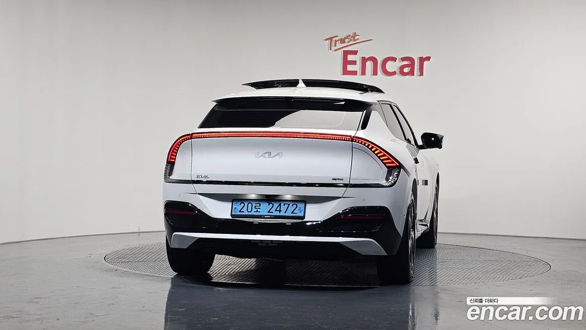 Kia EV6 2023 из KR, фото 4