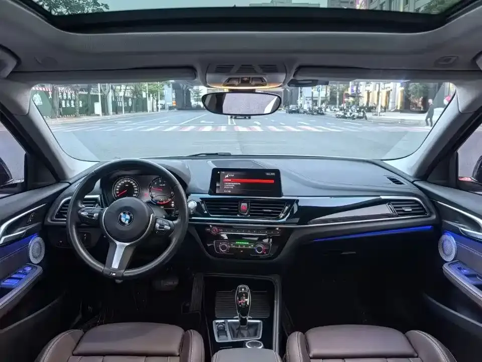 BMW 1 Series 2021 из CN, фото 5