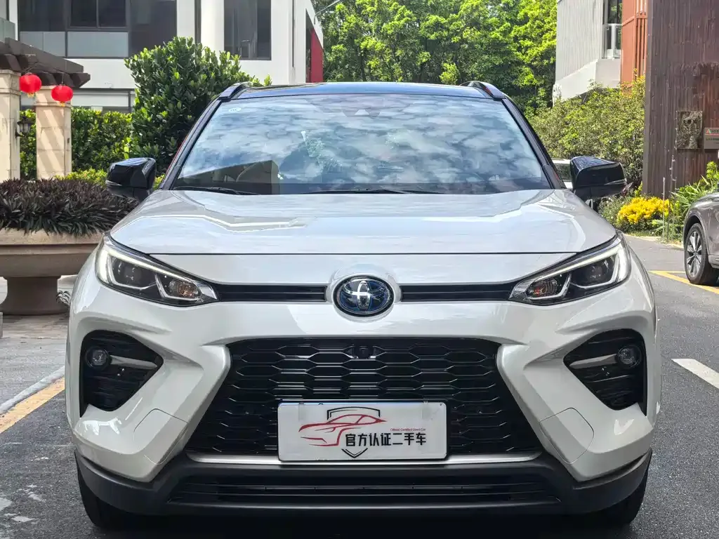 Toyota Wildlander 2024 из CN, фото 2