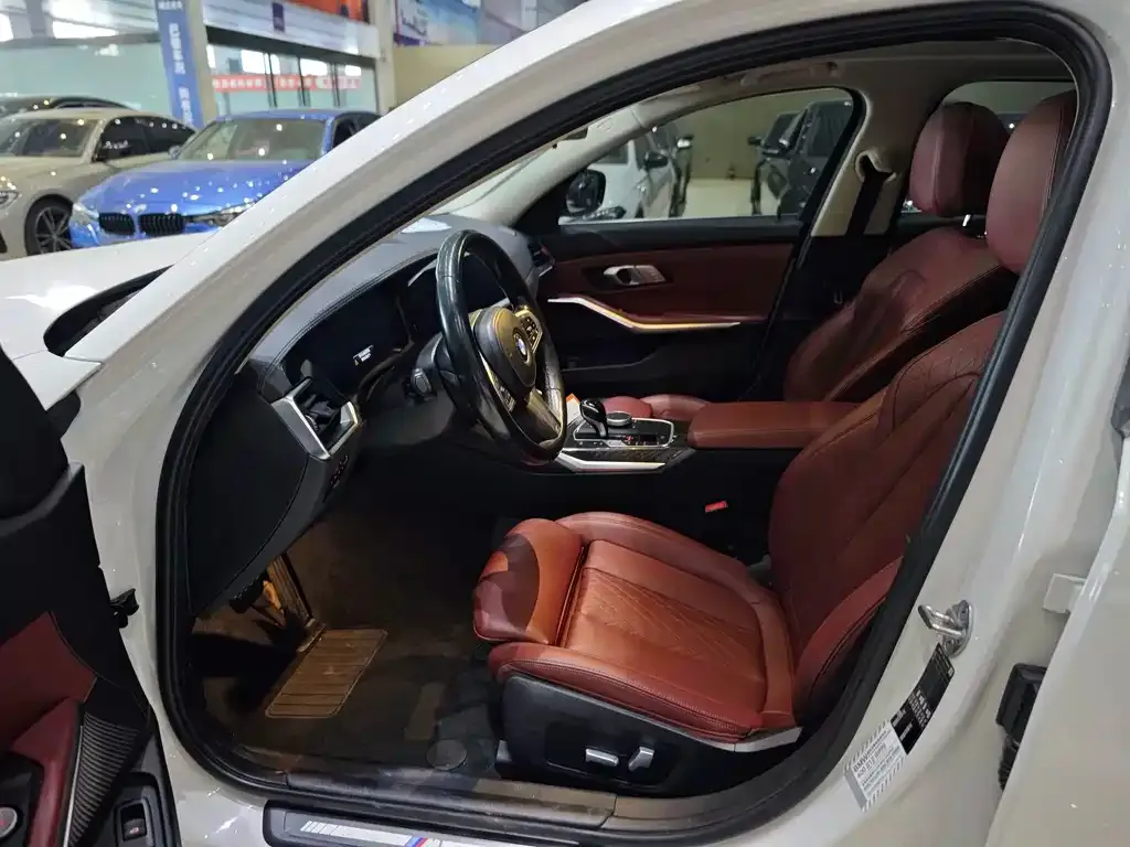 BMW 3 Series 2021 из CN, фото 5