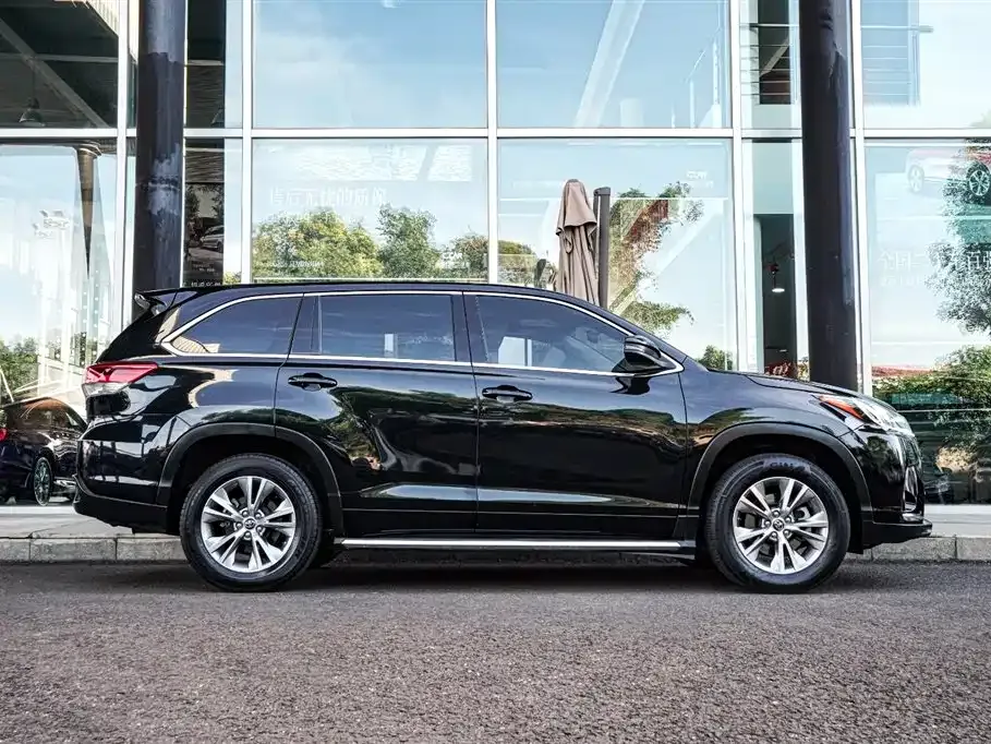 Toyota Highlander 2021 из CN, фото 5