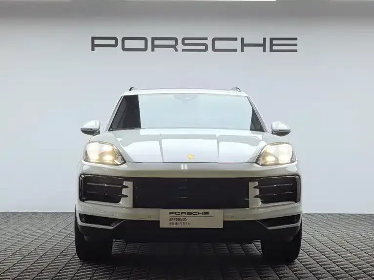 Porsche Cayenne — фото 2