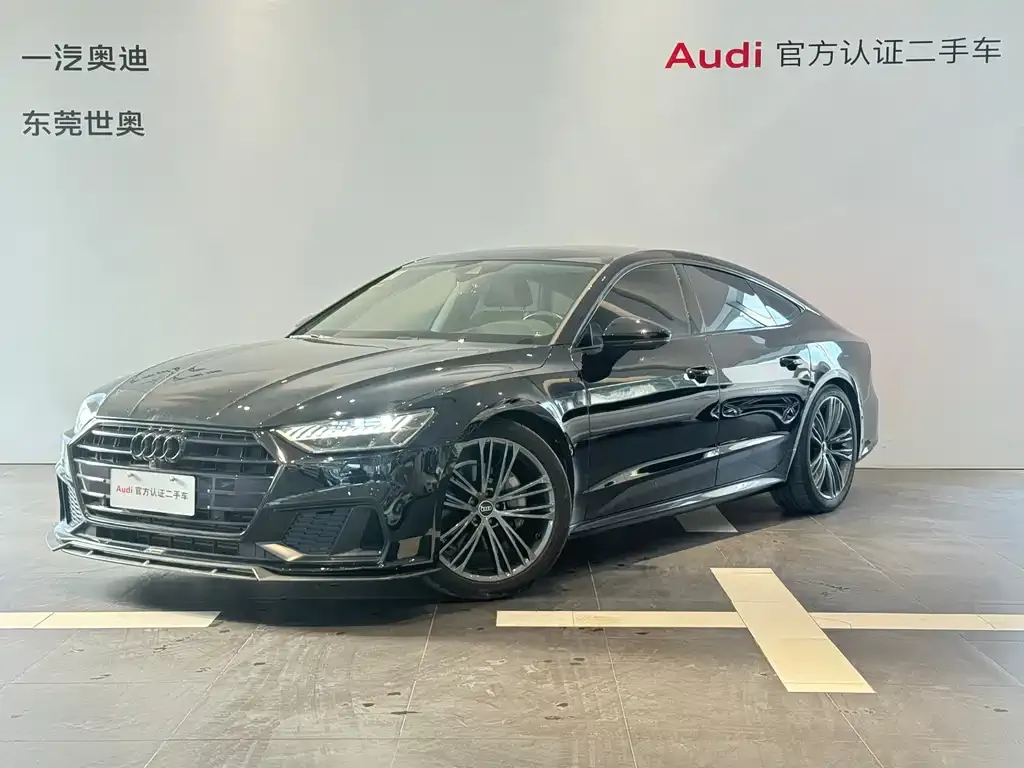 Audi A7 — фото 1