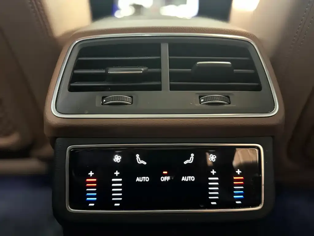 Audi A7 — фото 8