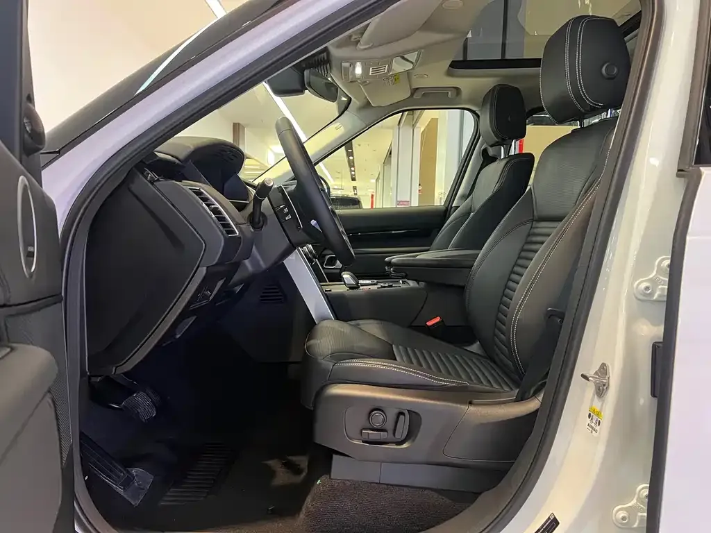 Land Rover Discovery 2025 из CN, фото 9
