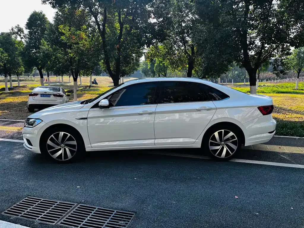 Volkswagen Sagitar 2021 из CN, фото 7