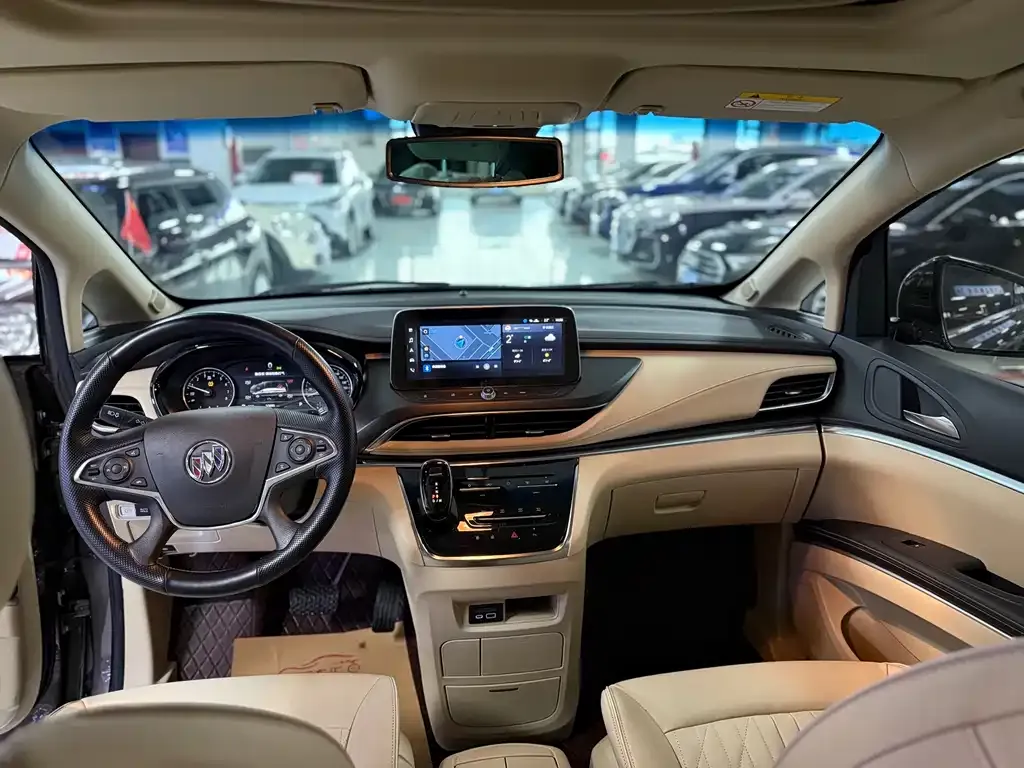 Buick GL8 2024 из CN, фото 10