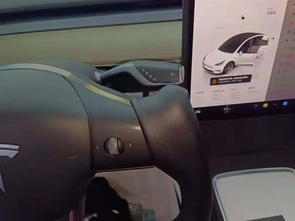 Tesla Model Y 2023 из CN, фото 7