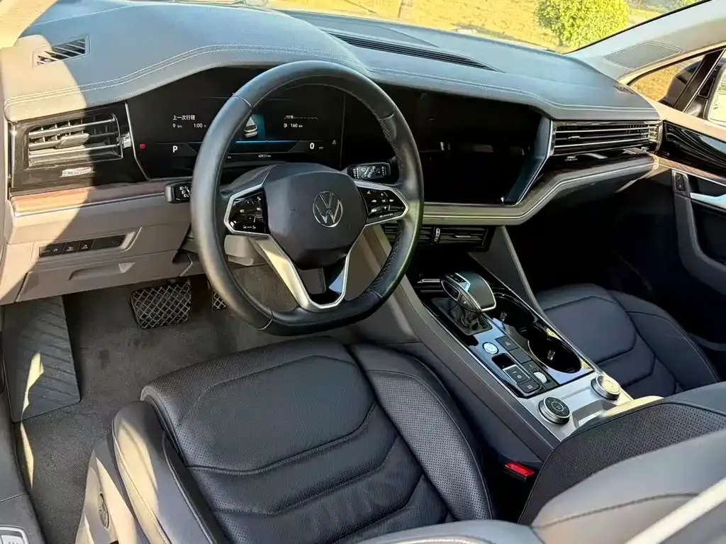 Volkswagen Touareg 2022 из CN, фото 7