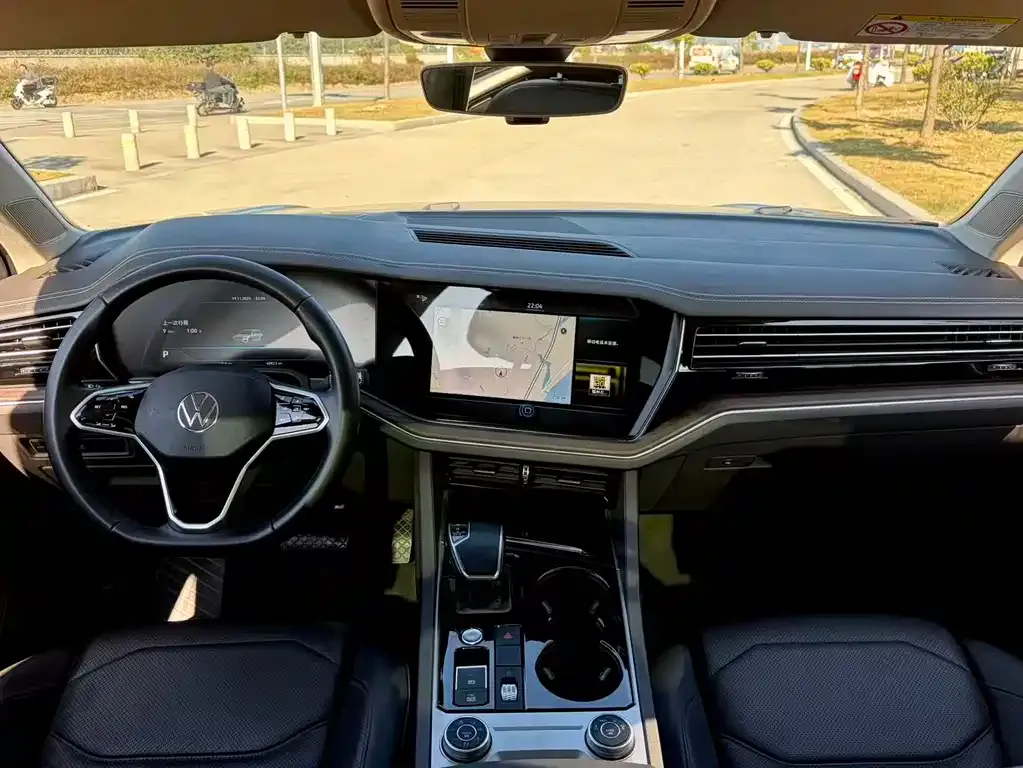 Volkswagen Touareg 2022 из CN, фото 9