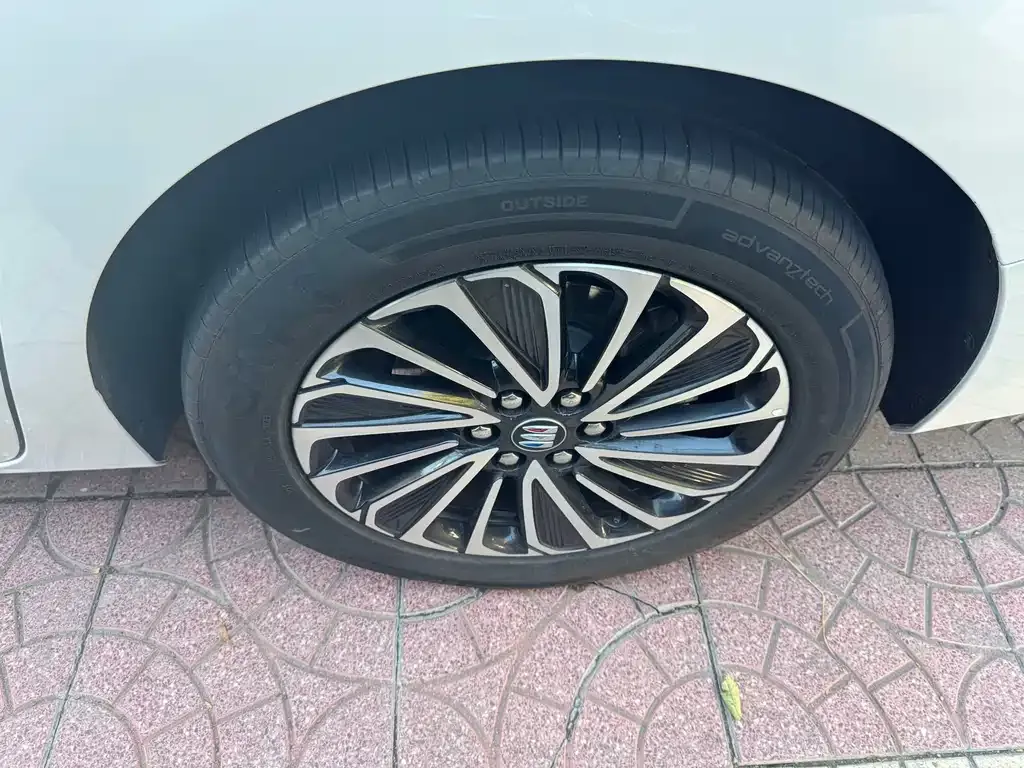 Buick GL8 Hybrid 2025 из CN, фото 5
