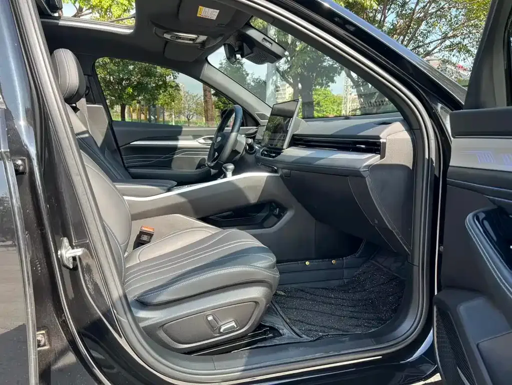 Geely Xingrui 2025 из CN, фото 10