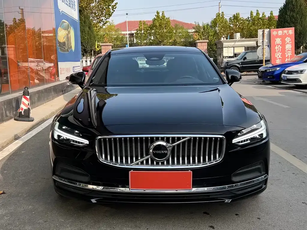 Volvo S90 — фото 2