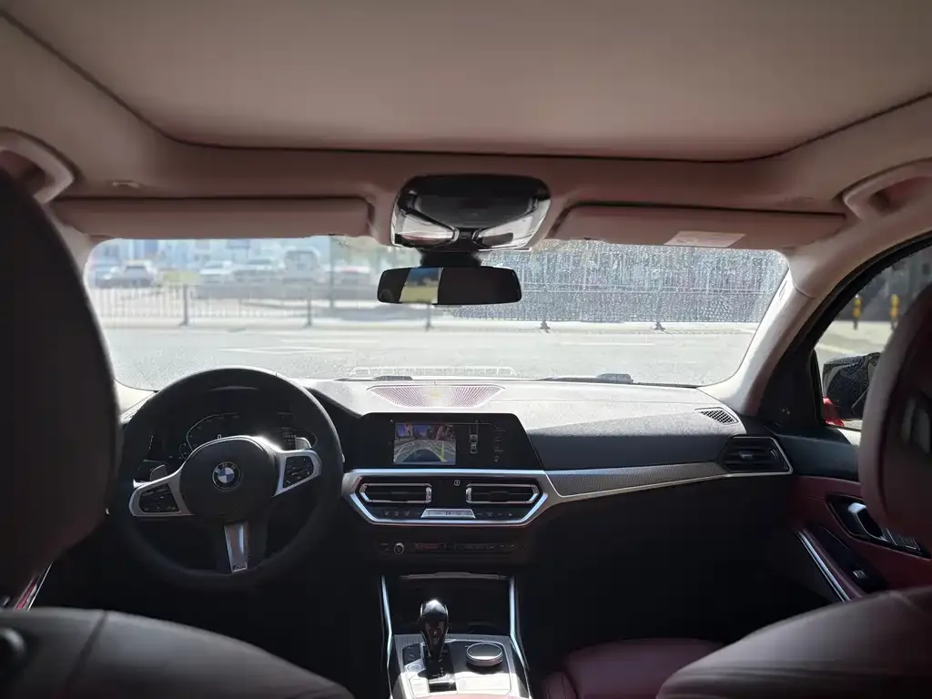 BMW 3 Series 2021 из CN, фото 9