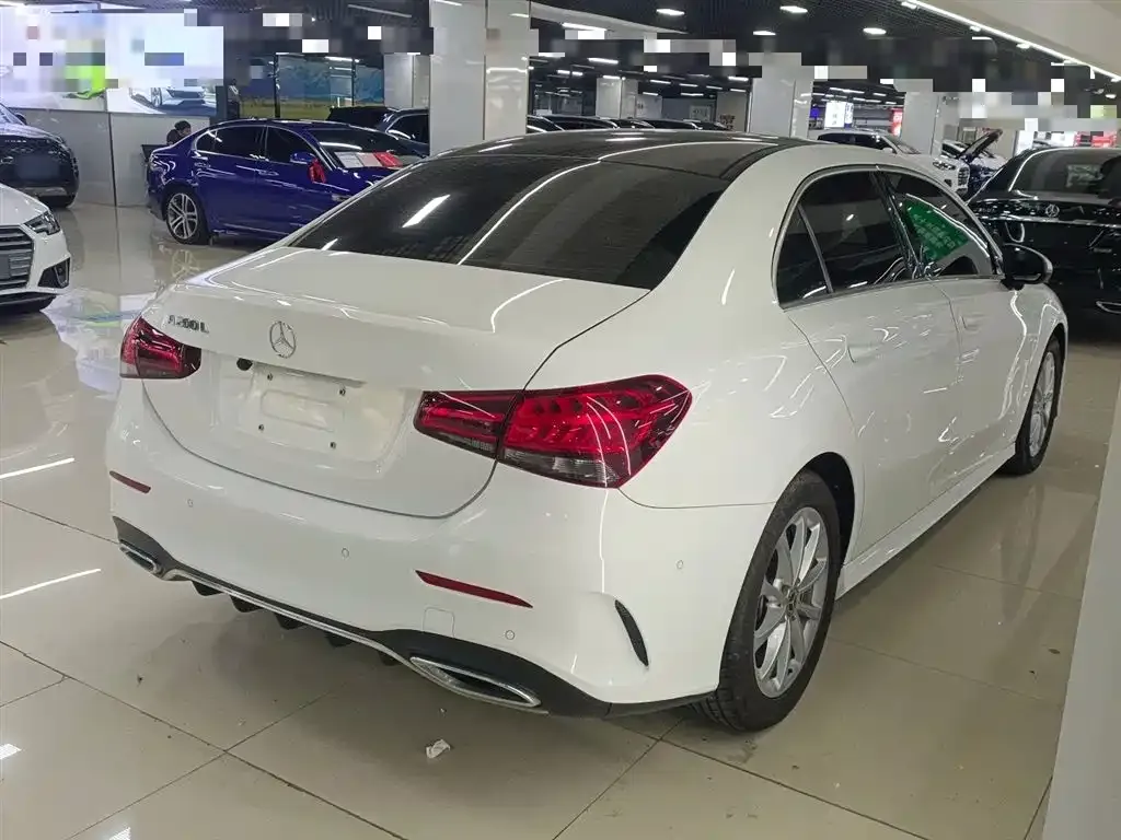 Mercedes-Benz A-Class 2021 из CN, фото 7