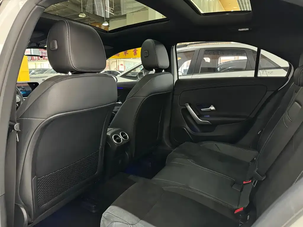Mercedes-Benz A-Class 2023 из CN, фото 5