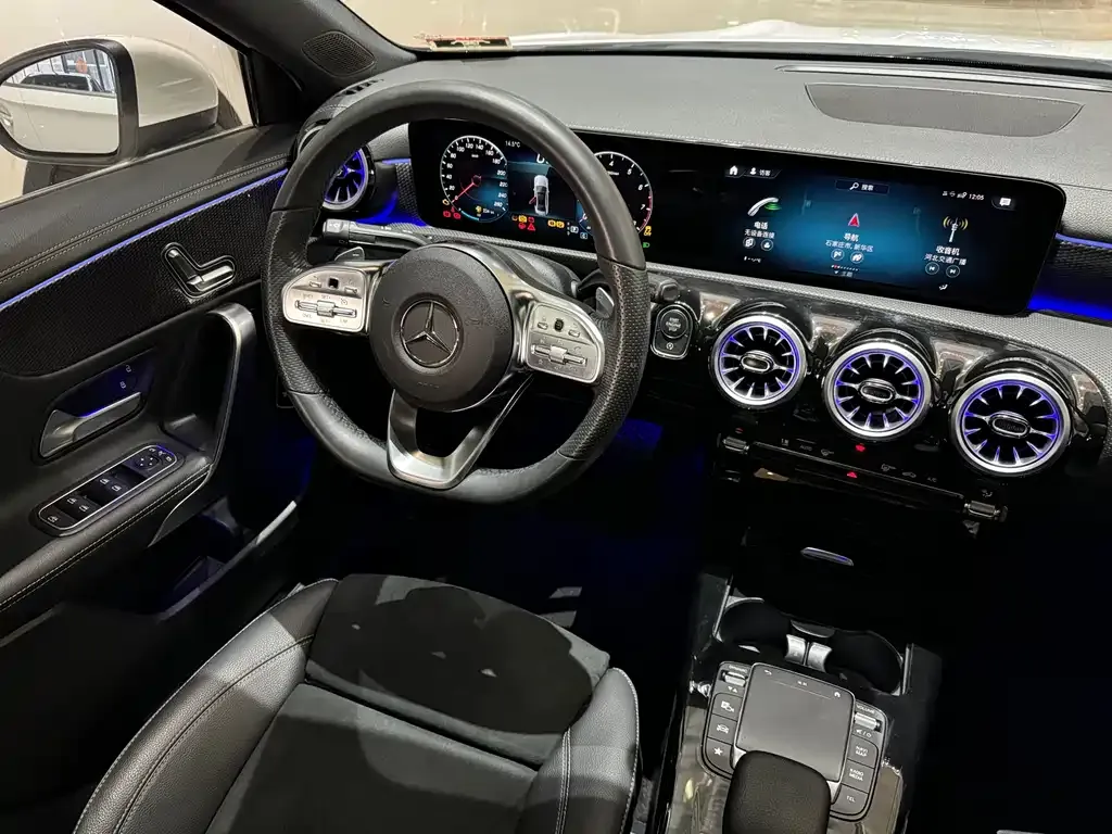 Mercedes-Benz A-Class 2023 из CN, фото 7