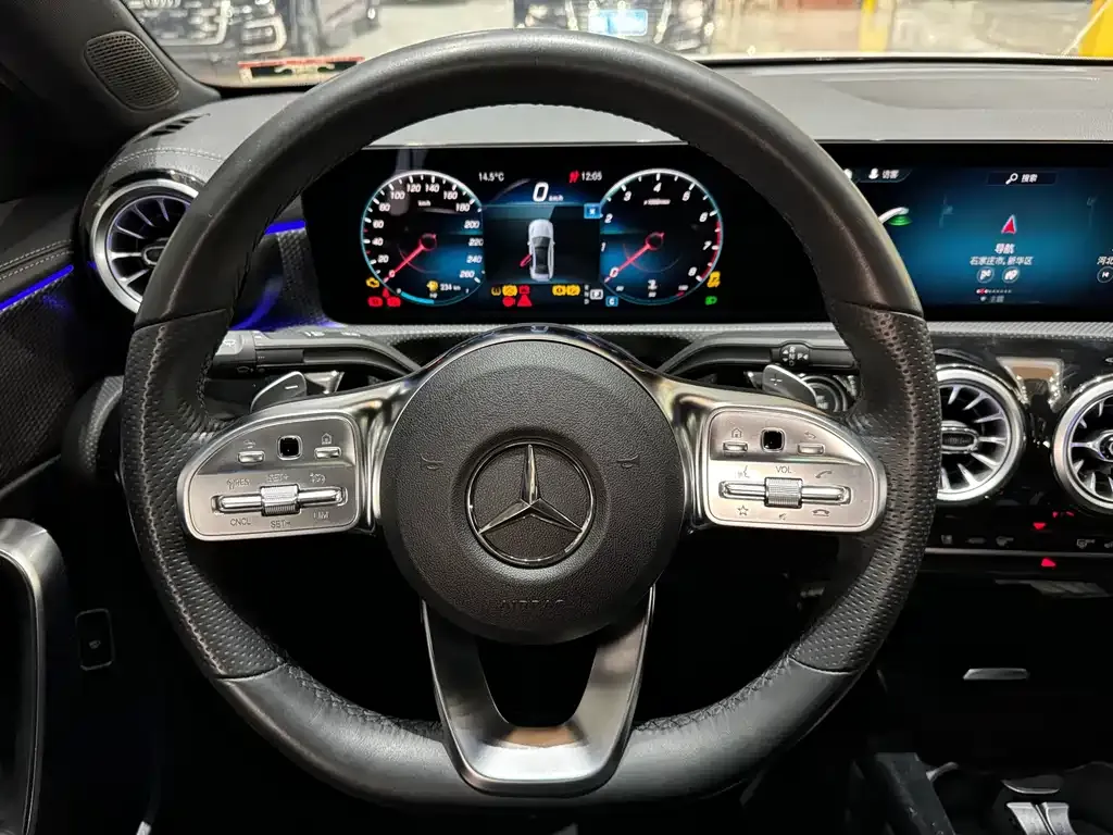 Mercedes-Benz A-Class 2023 из CN, фото 8
