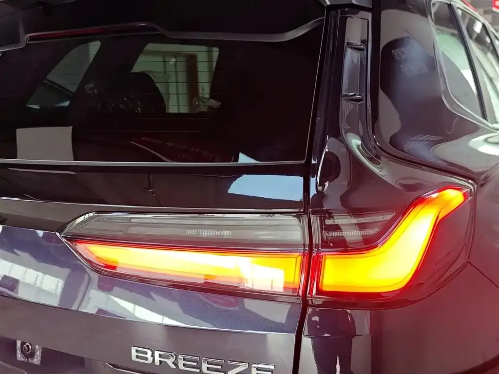 Honda Breeze PHEV 2025 из CN, фото 8