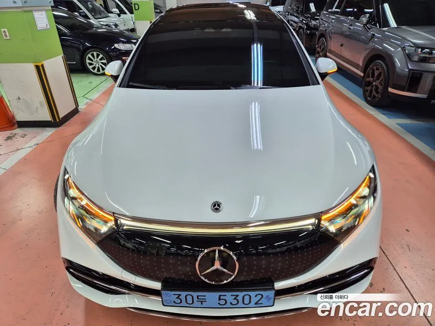 Mercedes-Benz EQS 2023 из KR, фото 2