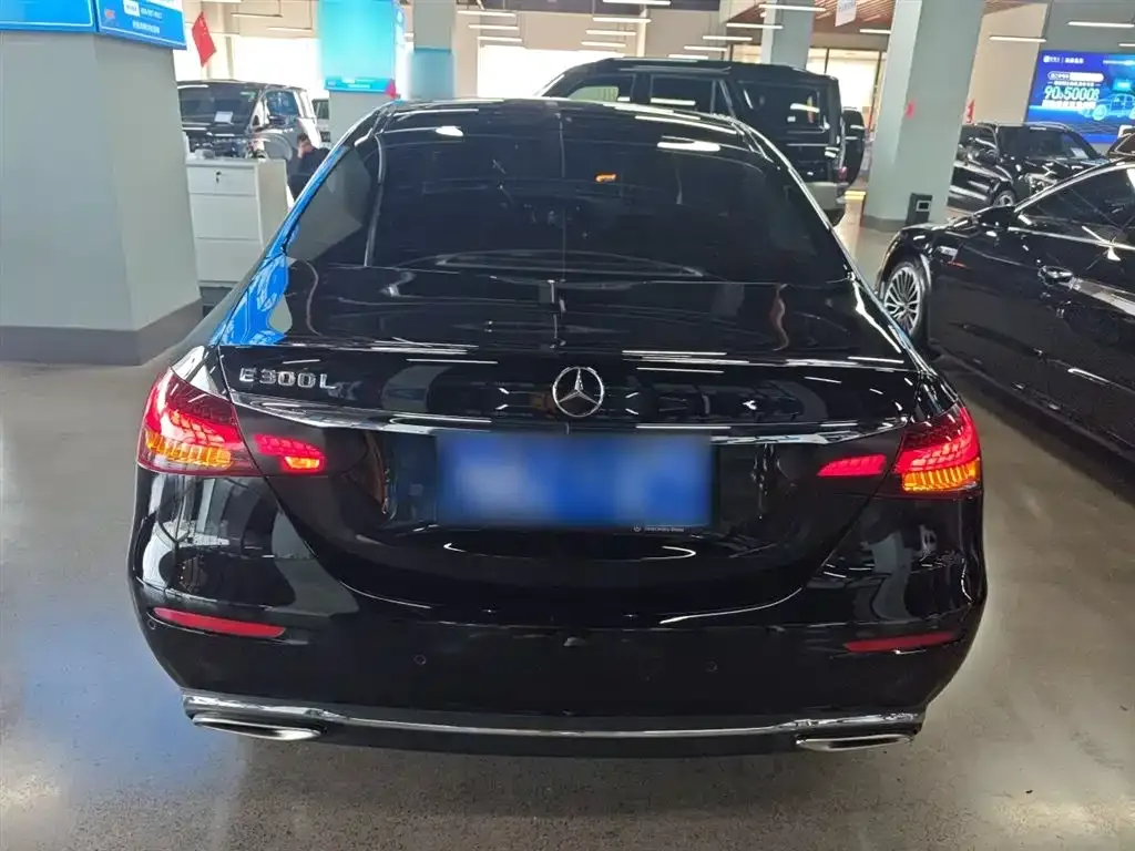 [object Object] E-Class 2022 из CN, фото 6