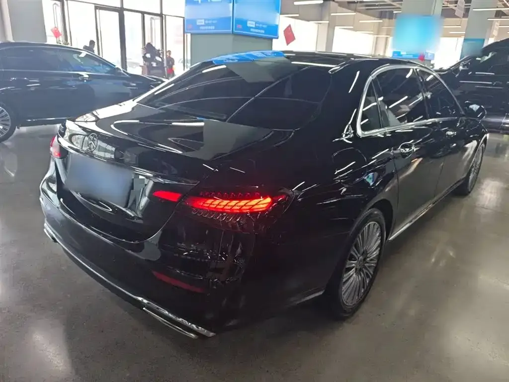 [object Object] E-Class 2022 из CN, фото 7