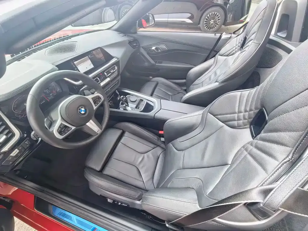 BMW Z4 2023 из CN, фото 8