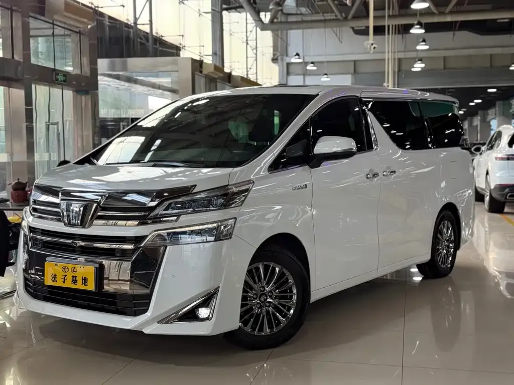 Toyota Vellfire 2022 из CN, фото 1