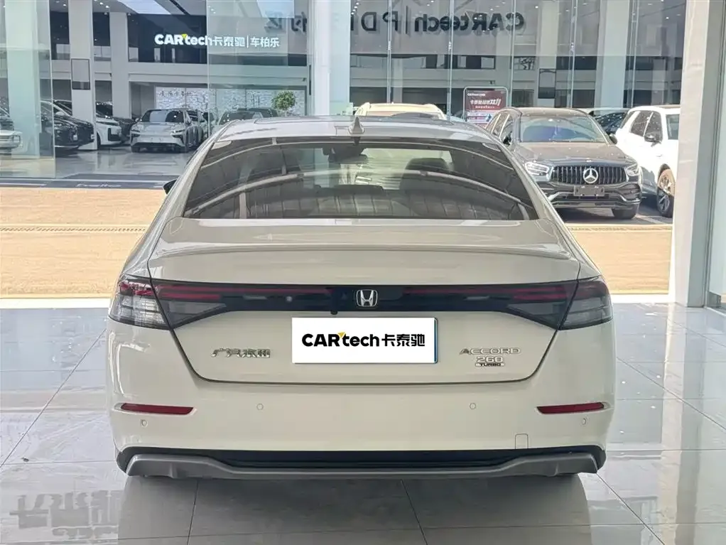 Honda Accord 2023 из CN, фото 7