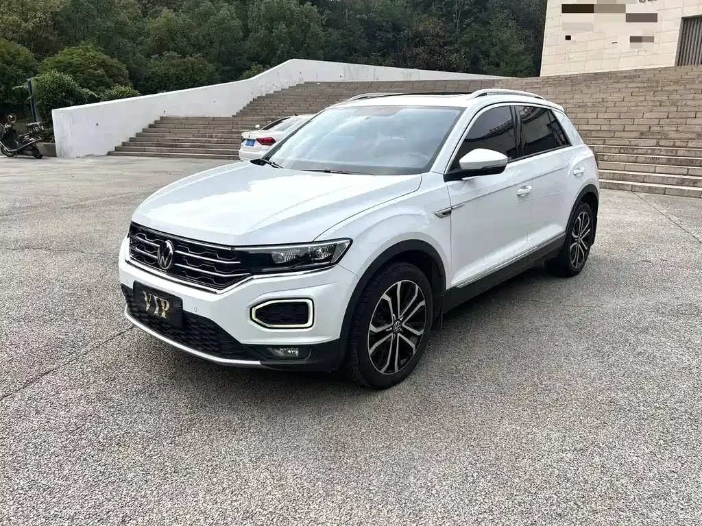 Volkswagen T-Roc 2023 из CN, фото 2