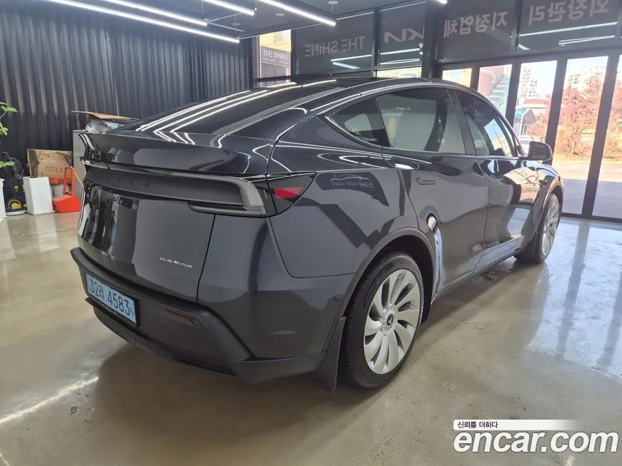 Tesla Model Y 2025 из KR, фото 4