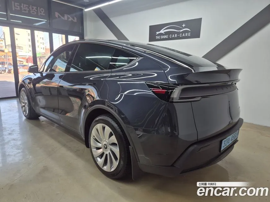 Tesla Model Y 2025 из KR, фото 5