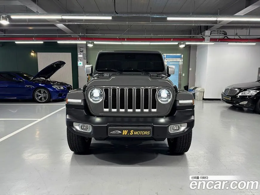 Jeep Wrangler 2023 из KR, фото 2