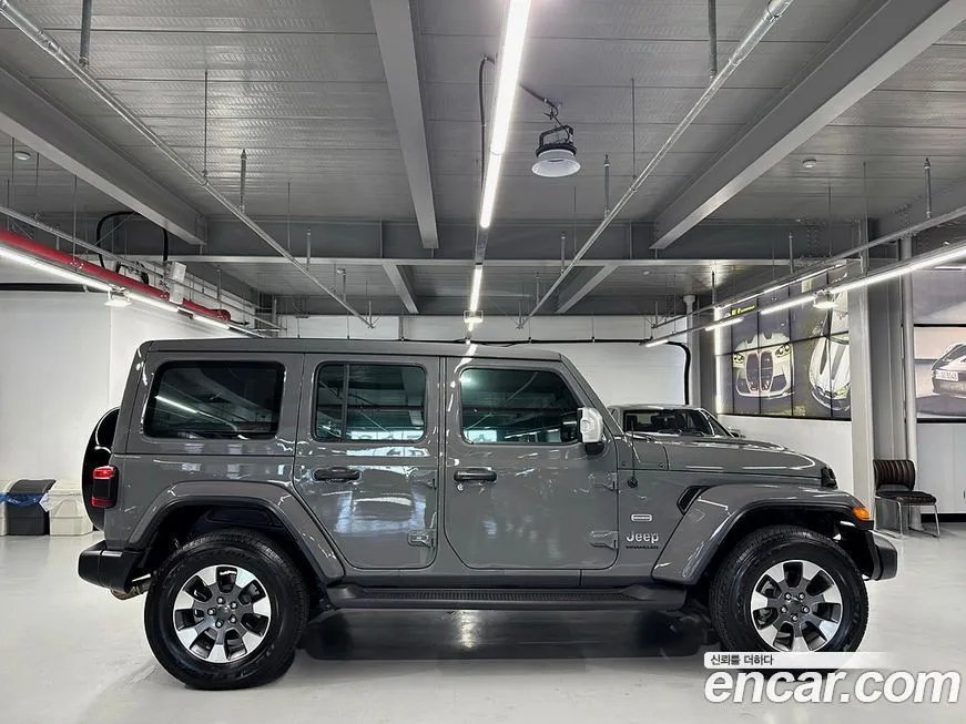 Jeep Wrangler 2023 из KR, фото 7
