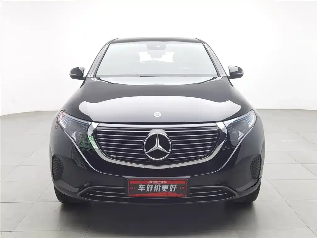 Mercedes-Benz EQC — фото 3
