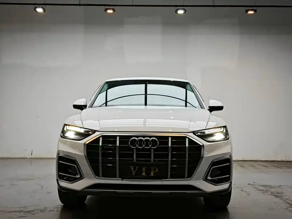 Audi Q5L 2021 из CN, фото 1