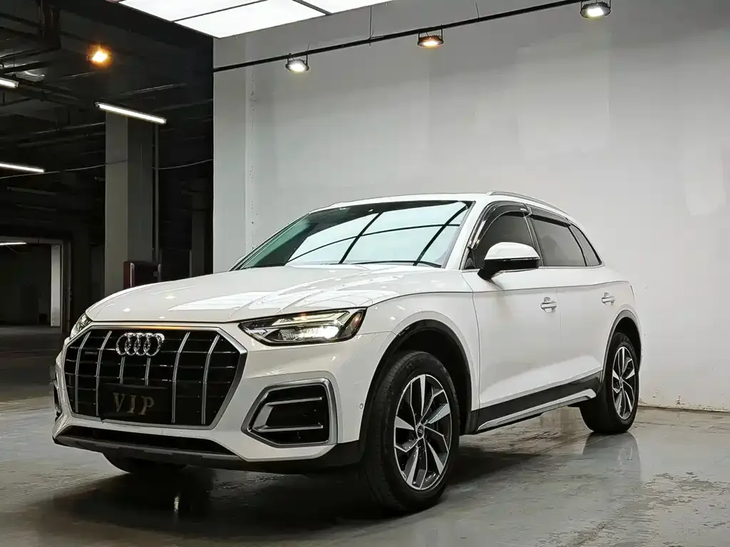 Audi Q5L 2021 из CN, фото 2
