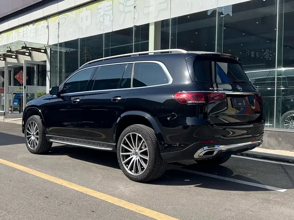 Mercedes-Benz GLS 2023 из CN, фото 4