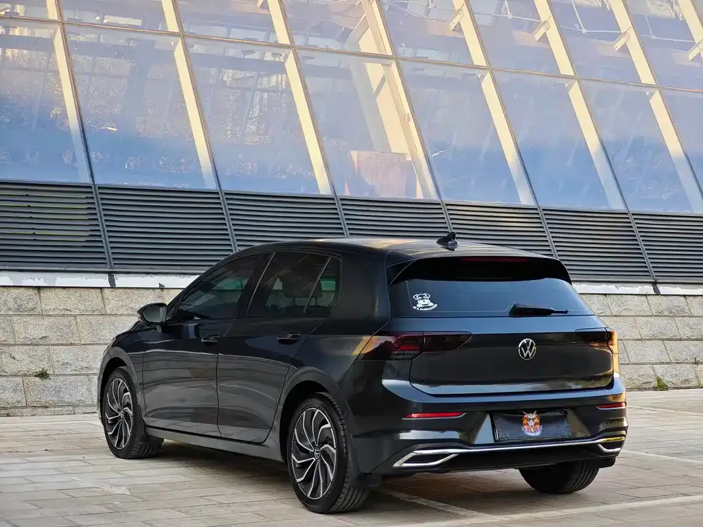 Volkswagen Golf 2022 из CN, фото 4