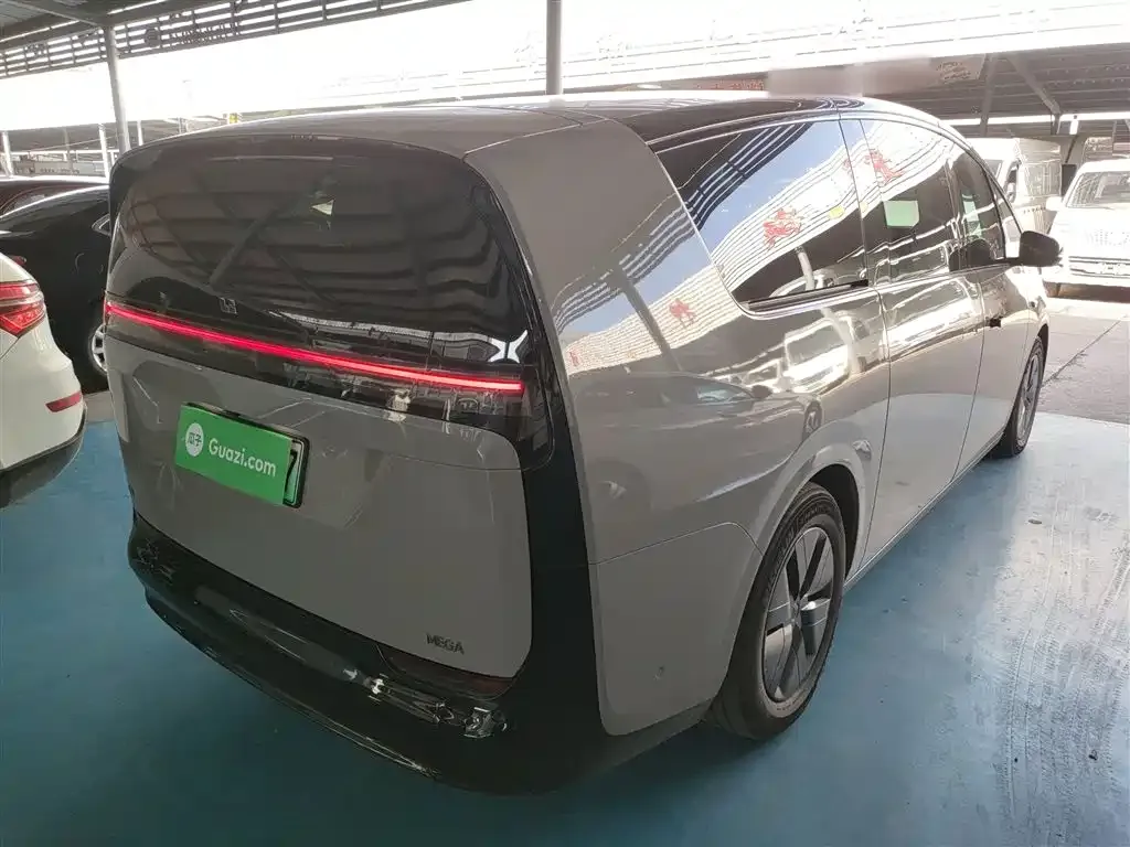 Li Auto MEGA 2024 из CN, фото 7
