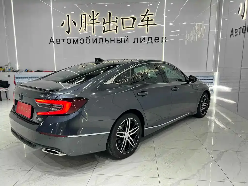 Honda Accord — фото 2