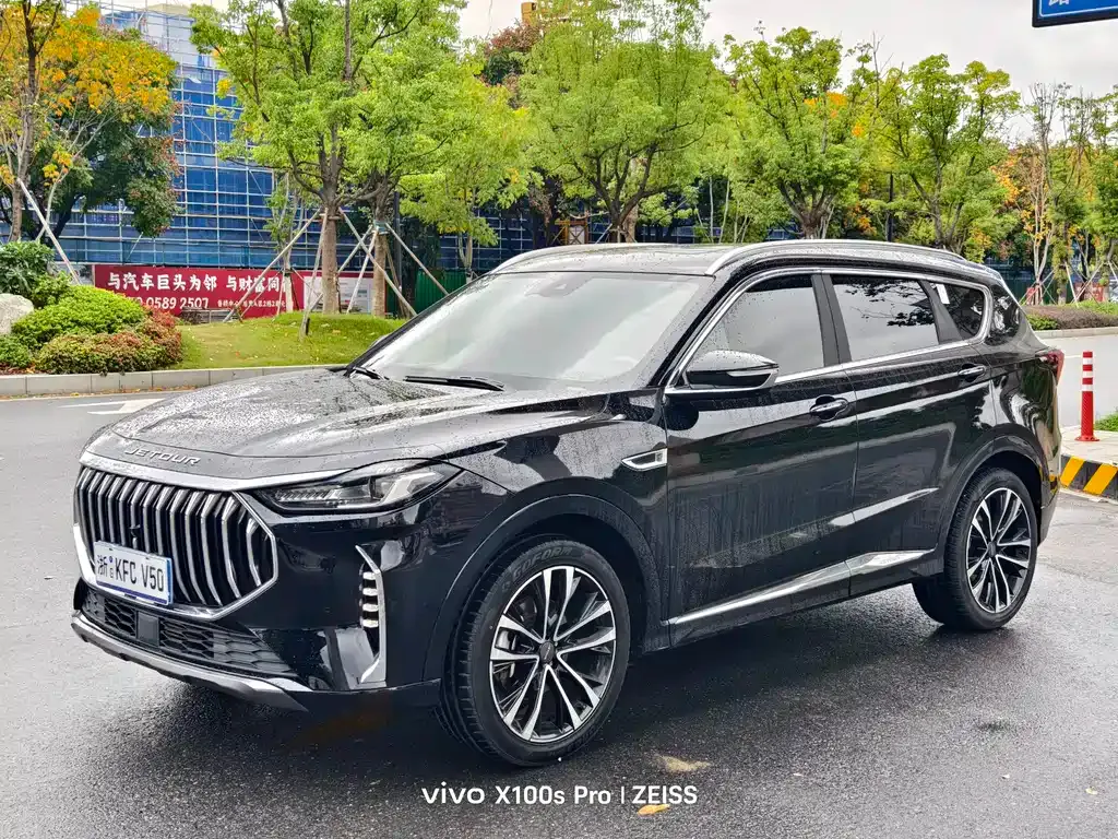 Jetour X70 PLUS 2023 из CN, фото 1