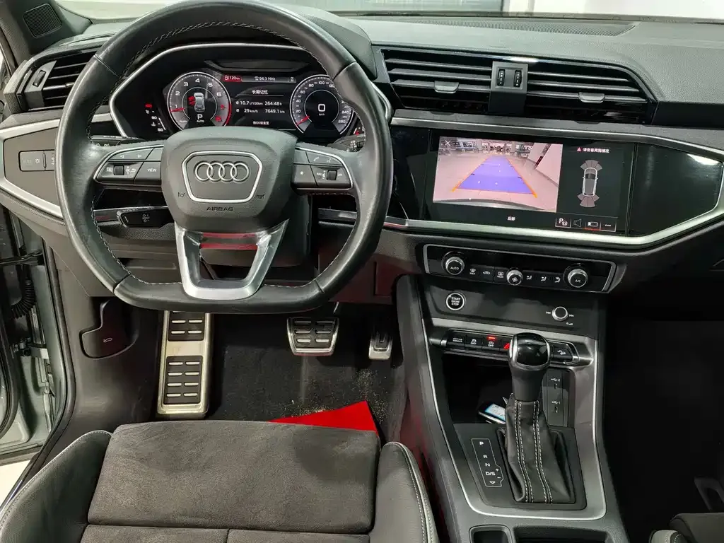 Audi Q3 2022 из CN, фото 10